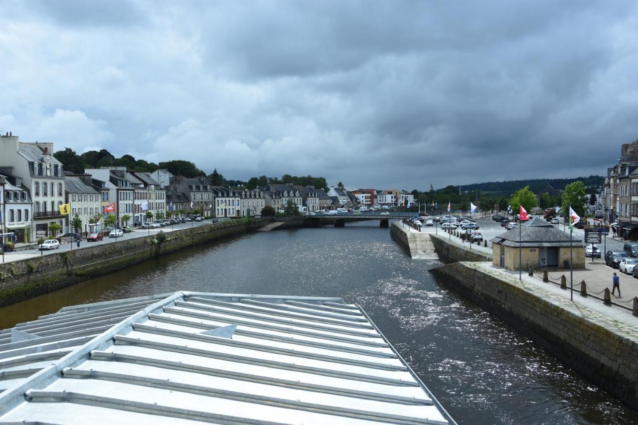 Nuit Sur Le Pont 4 Apartment Landerneau Exterior photo